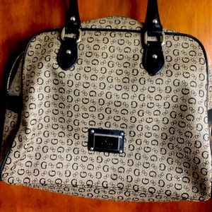 Guess purse